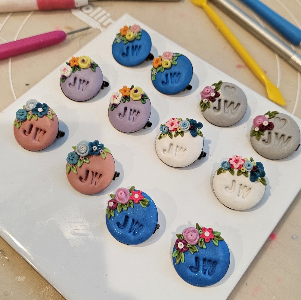JW handmade pins 💙